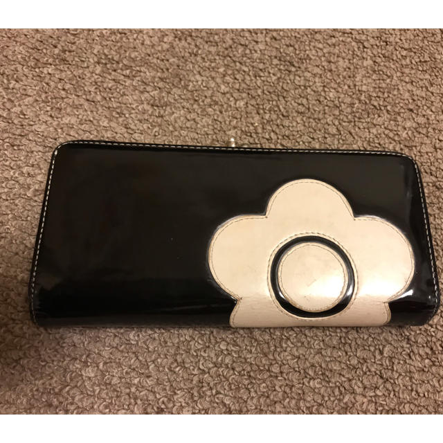 MARY QUANT - マリークワント☆エナメル長財布の通販 by ひよこ MARY QUANT - マリークワント☆エナメル長財布の通販 by ひよこ