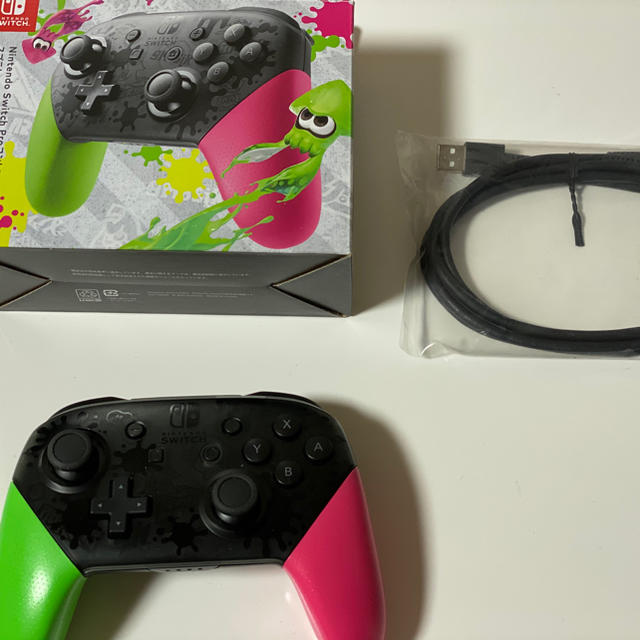 任天堂switch スプラトゥーンカラープロコン状態良！