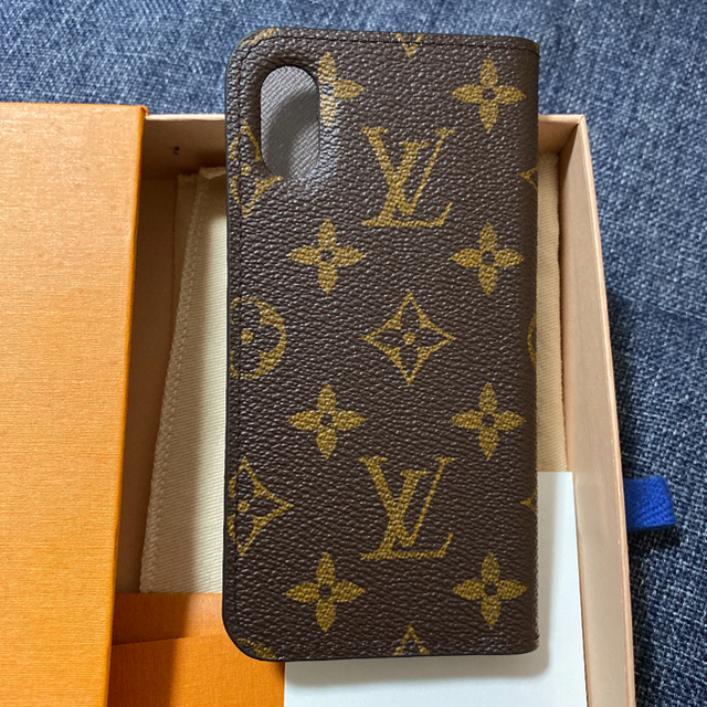 LOUIS VUITTON(ルイヴィトン)のLOUIS VUITTON iPhone CASE レディースのファッション小物(その他)の商品写真