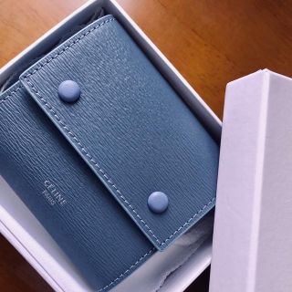 CELINE(財布 ・ ブルー・ネイビー/青色系)のフリマアイテム一覧 CELINE(財布 ・ ブルー・ネイビー/青色系)のフリマアイテム一覧