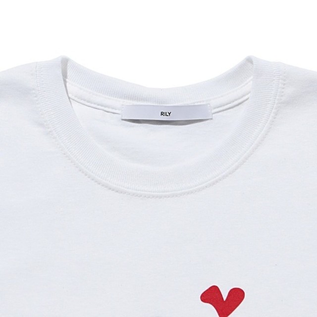 RILY Heart Logo Tee SS　Tシャツ M　ホワイト　白 メンズのトップス(Tシャツ/カットソー(半袖/袖なし))の商品写真