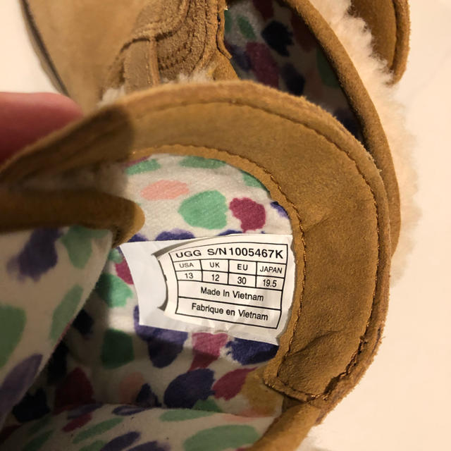 UGG(アグ)の専用　ugg ムートンブーツ 19.5センチ キッズ/ベビー/マタニティのキッズ靴/シューズ(15cm~)(ブーツ)の商品写真