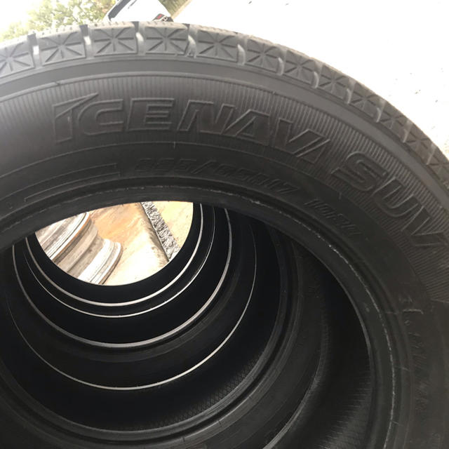 Goodyear(グッドイヤー)のグッドイヤーアイスナビSUV 自動車/バイクの自動車(タイヤ)の商品写真