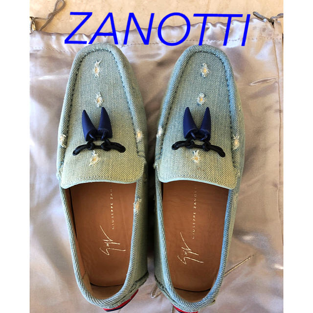 GIUZEPPE ZANOTTI(ジュゼッペザノッティ)の再値下　新品　ZANOTTI  ダメージ　デニム　ローファー　スリッポン レディースの靴/シューズ(スリッポン/モカシン)の商品写真