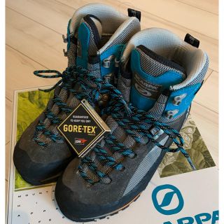 スカルパ(SCARPA)のSCARPA クリスタロGTXレディ（トレッキングブーツ） (登山用品)