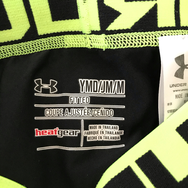 UNDER ARMOUR(アンダーアーマー)の値下げ★UNDER ARMOUR★スパッツYMD140 キッズ/ベビー/マタニティのキッズ服男の子用(90cm~)(パンツ/スパッツ)の商品写真