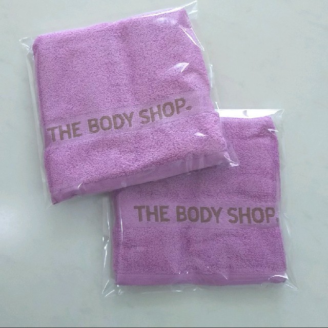 THE BODY SHOP(ザボディショップ)の新品◆ザボディショップ◆オーガニックコットンタオル◆今治ボディタオル◆パープル コスメ/美容のボディケア(バスグッズ)の商品写真