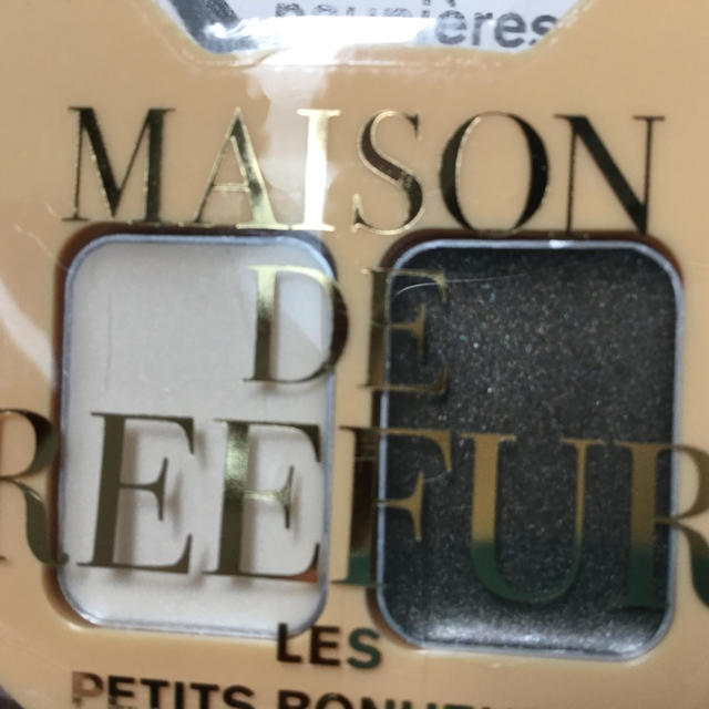 Maison de Reefur(メゾンドリーファー)のMAISON DE REEFUR アイシャドゥ チークリップ コスメ/美容のベースメイク/化粧品(アイシャドウ)の商品写真