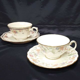 ノリタケ(Noritake)のノリタケ  未使用  カップ&ソーサー  ２種。(食器)