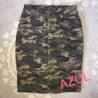 アズールバイマウジー(AZUL by moussy)のAZUL カモフラージュ タイトスカート(ひざ丈スカート)