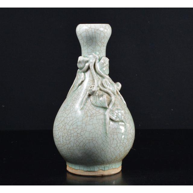 中国　哥釉　青磁氷裂文花文瓶　C　R2011