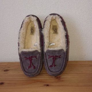 アグ(UGG)のUGG モカシン(スリッポン/モカシン)