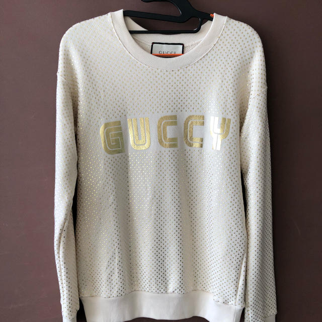 Gucci(グッチ)の正規品　グッチのスウェット 「GUCCY」GUCCI メンズのトップス(スウェット)の商品写真