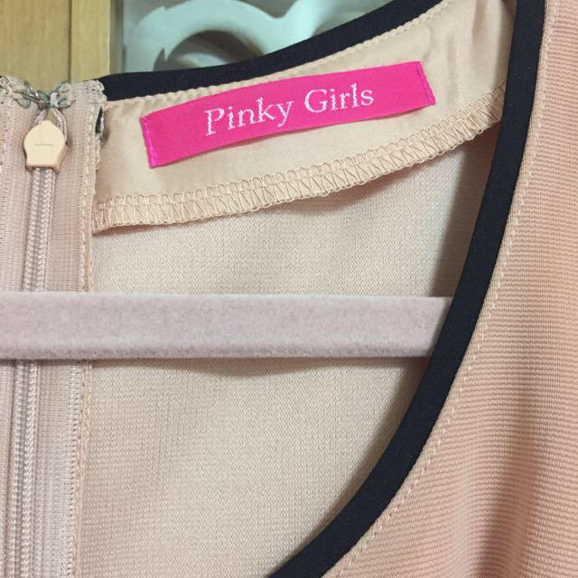 PinkyGirls(ピンキーガールズ)のピンキーガールズ 秋色ピンク ワンピース レディースのワンピース(ひざ丈ワンピース)の商品写真