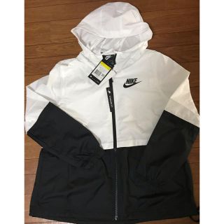 ナイキ(NIKE)の【いちご様専用】NIKE ナイキナイロンブルゾン(ナイロンジャケット)