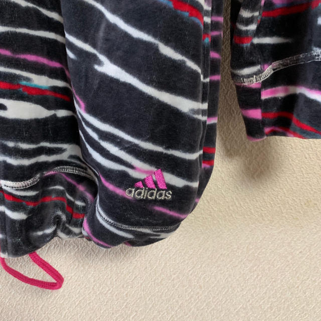 adidas(アディダス)の美品  adidas（アディダス） AG ベロアジャケット レディースのルームウェア/パジャマ(ルームウェア)の商品写真