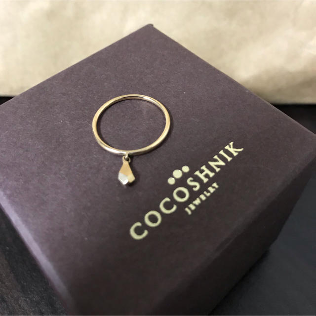 COCOSHNIK(ココシュニック)の垂れ雫　k10 ゴールド　リング　しずく レディースのアクセサリー(リング(指輪))の商品写真