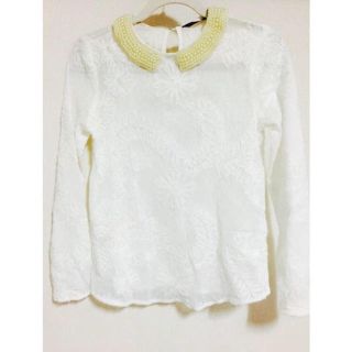 ザラ(ZARA)のZARA BASICパール付刺繍tops(シャツ/ブラウス(長袖/七分))