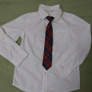 エイチアンドエム(H&M)のH&M  キッズ用シャツ　ネクタイ付き　120(ブラウス)