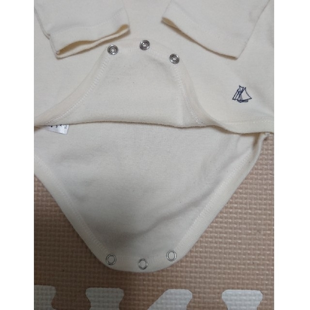 PETIT BATEAU(プチバトー)の専用☆PETIT BATEAU プチバトー タートルネック ロンパース キッズ/ベビー/マタニティのキッズ服女の子用(90cm~)(Tシャツ/カットソー)の商品写真