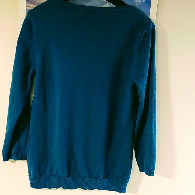 青緑　ニット　毛100%　サイズL レディースのトップス(ニット/セーター)の商品写真