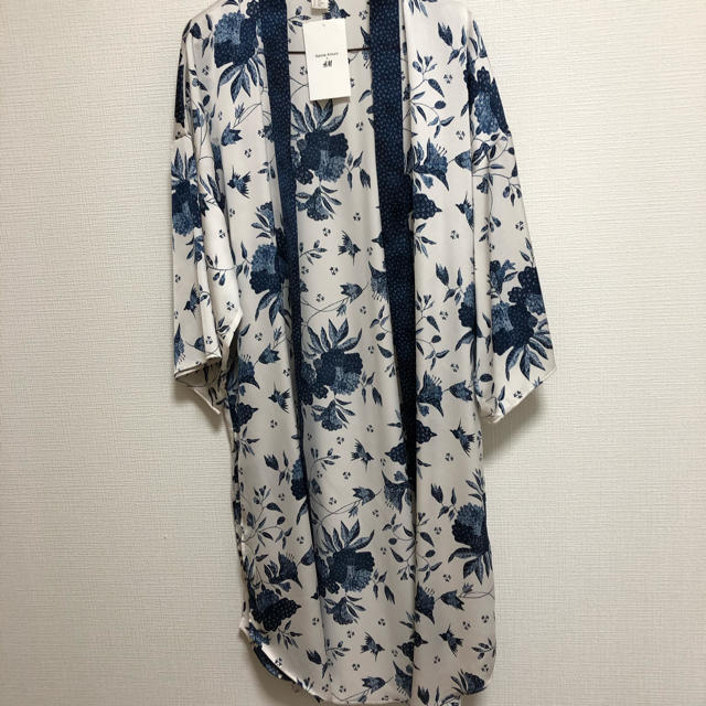 H&M 安室奈美恵コラボガウン BTS V着用 テヒョン 未使用 新品 送料込み | フリマアプリ ラクマ