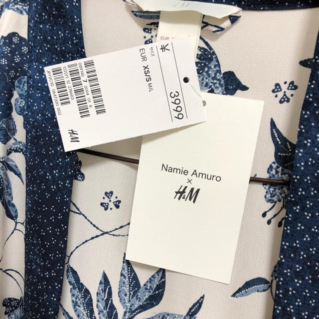H&M - H&M 安室奈美恵コラボガウン BTS V着用 テヒョン 未使用 新品