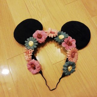 ディズニー(Disney)のディズニー　ミニー　ヘアバンド(ヘアバンド)