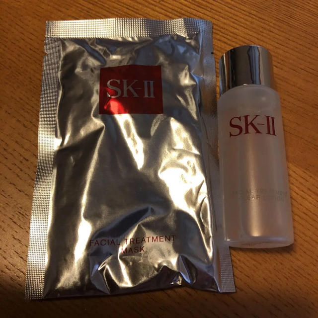 SK-II(エスケーツー)のSK-II フェイシャルトリートメントマスクとふき取り化粧水セット コスメ/美容のスキンケア/基礎化粧品(パック/フェイスマスク)の商品写真