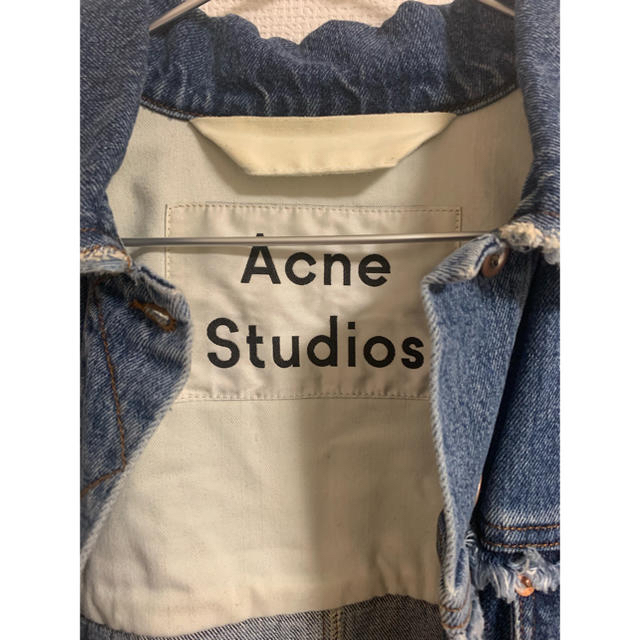 ACNE(アクネ)のacne (値下げ) レディースのジャケット/アウター(ロングコート)の商品写真