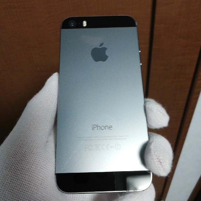 iPhone(アイフォーン)のぞうさん様専用　iPhone5s 16GB　docomo　スペースグレイ スマホ/家電/カメラのスマートフォン/携帯電話(スマートフォン本体)の商品写真