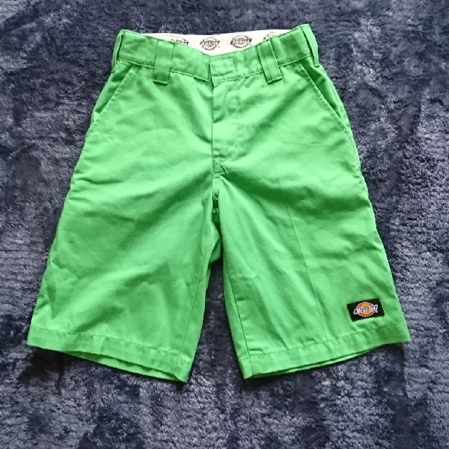 Dickies(ディッキーズ)のDickies ハーフパンツ キッズ/ベビー/マタニティのキッズ服男の子用(90cm~)(パンツ/スパッツ)の商品写真