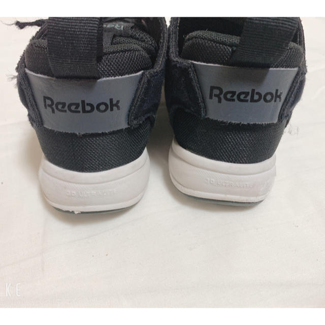Reebok(リーボック)のReebok スニーカー キッズ/ベビー/マタニティのキッズ靴/シューズ(15cm~)(スニーカー)の商品写真