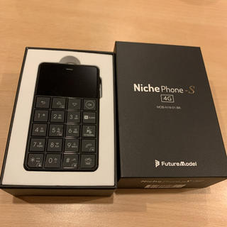 Niche phone 4G(携帯電話本体)