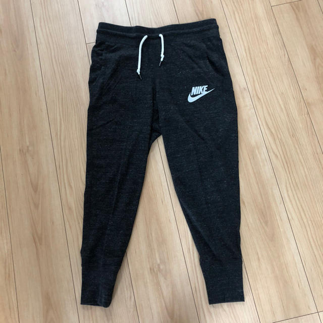 NIKE(ナイキ)の【新品♡NIKE】セットアップ レディース ジャージ M スウェット 上下 レディースのレディース その他(セット/コーデ)の商品写真