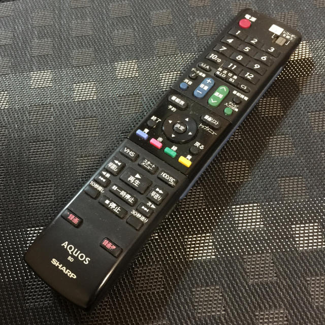 シャープ テレビ リモコン ga689pa スマホ/家電/カメラのテレビ/映像機器(テレビ)の商品写真