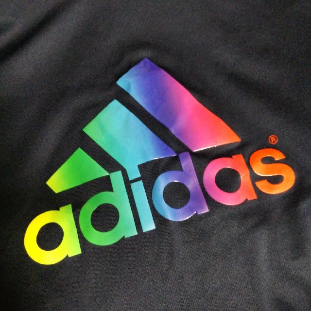 adidas(アディダス)のアディダス⭐Tシャツ　160 キッズ/ベビー/マタニティのキッズ服男の子用(90cm~)(Tシャツ/カットソー)の商品写真