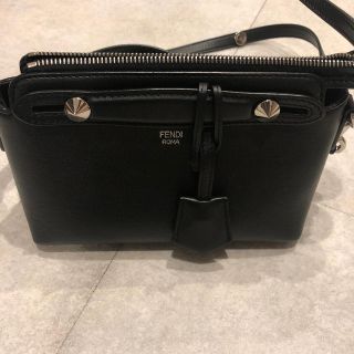 フェンディ(FENDI)のFENDI バッグ　バイザウェイ　フェンディ　美品(ハンドバッグ)