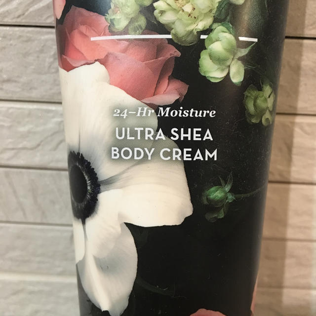 Bath & Body Works(バスアンドボディーワークス)のボディクリーム コスメ/美容のボディケア(ボディクリーム)の商品写真