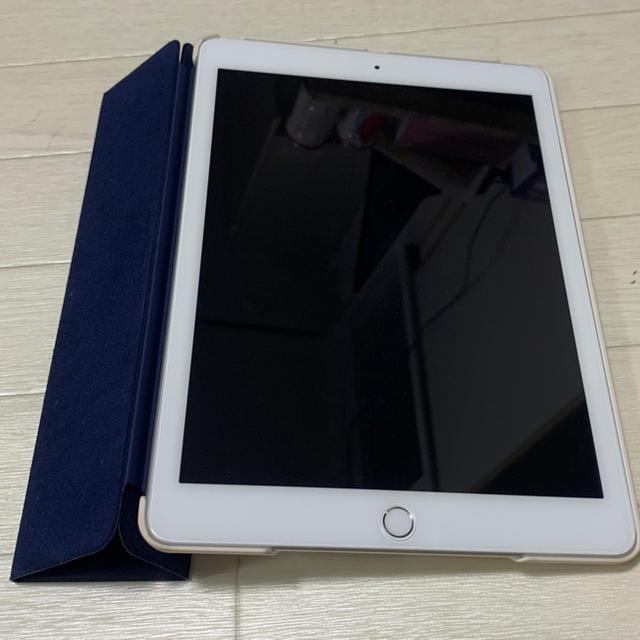 iPad2018 9.7インチ Wi-Fiモデル 128GB 1