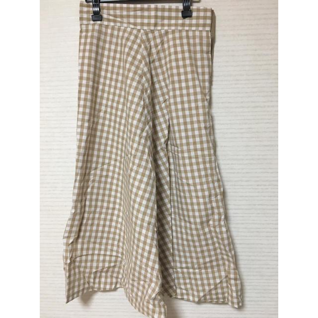 GU(ジーユー)のGU ギンガムチェックロングスカート XL ベージュ レディースのスカート(ロングスカート)の商品写真
