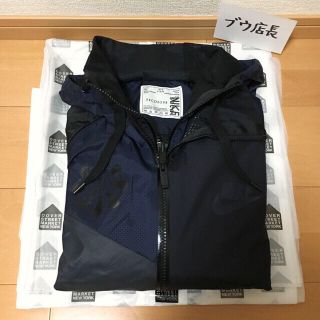 nike sacai hooded anorak