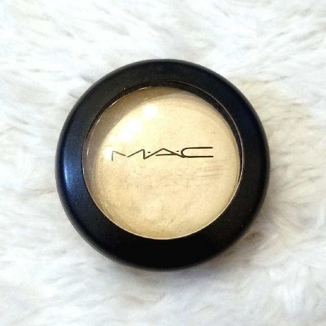 MAC(マック)の残量9割以上☆ほぼ未使用／MAC マック クリームカラーベース・パール コスメ/美容のベースメイク/化粧品(アイシャドウ)の商品写真