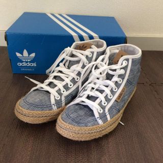 アディダス(adidas)のアディダス♡インヒールスニーカー(スニーカー)