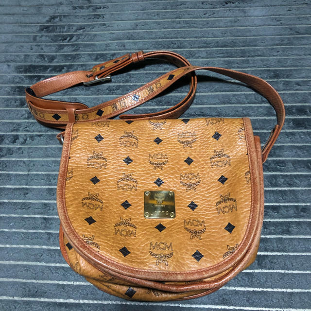 MCM ショルダーバッグ