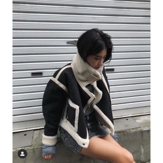 アリシアスタン(ALEXIA STAM)のjuemi  Seam Tape Short Mouton Jacket(ムートンコート)