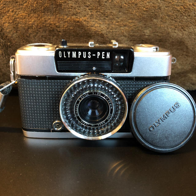 OLYMPUS フィルムカメラ EE-3