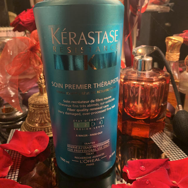 KERASTASE(ケラスターゼ)の完売　ケラスターゼ　トリートメント　1000ml コスメ/美容のヘアケア/スタイリング(トリートメント)の商品写真