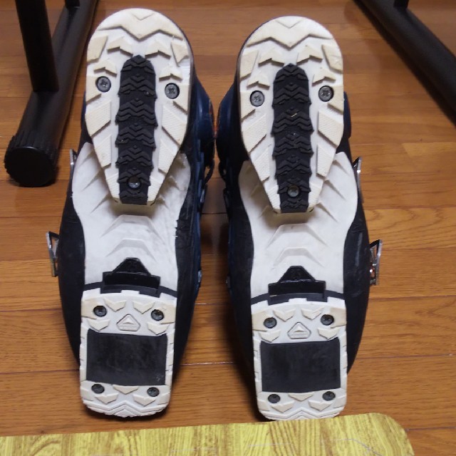 SALOMON(サロモン)のサロモン スキーブーツ QST PRO 120  スポーツ/アウトドアのスキー(ブーツ)の商品写真