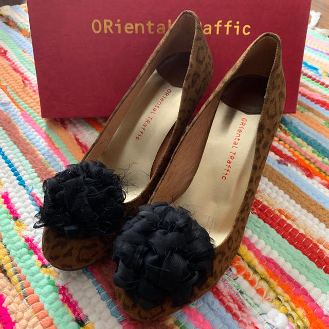 ORiental TRaffic(オリエンタルトラフィック)のコサージュ付きレオパードパンプス レディースの靴/シューズ(ハイヒール/パンプス)の商品写真